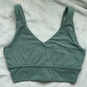 Buffbunny monarch sports bra